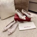 جزم سالفاتوري فيراغامو نسائي