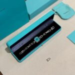 ساعه اسواره تيفاني