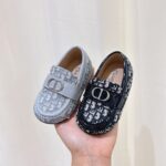 جزم مواليد ديور